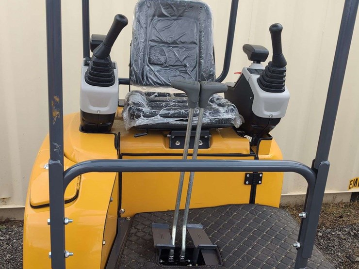 ir-mini-excavator---ire20---kubota-engine-image-5