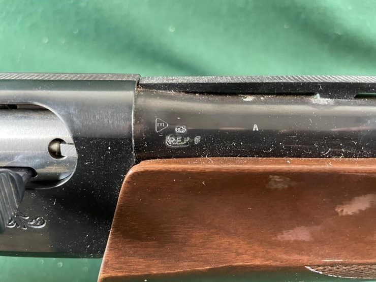remington-mdl.1100-12ga-shotgun-image-6