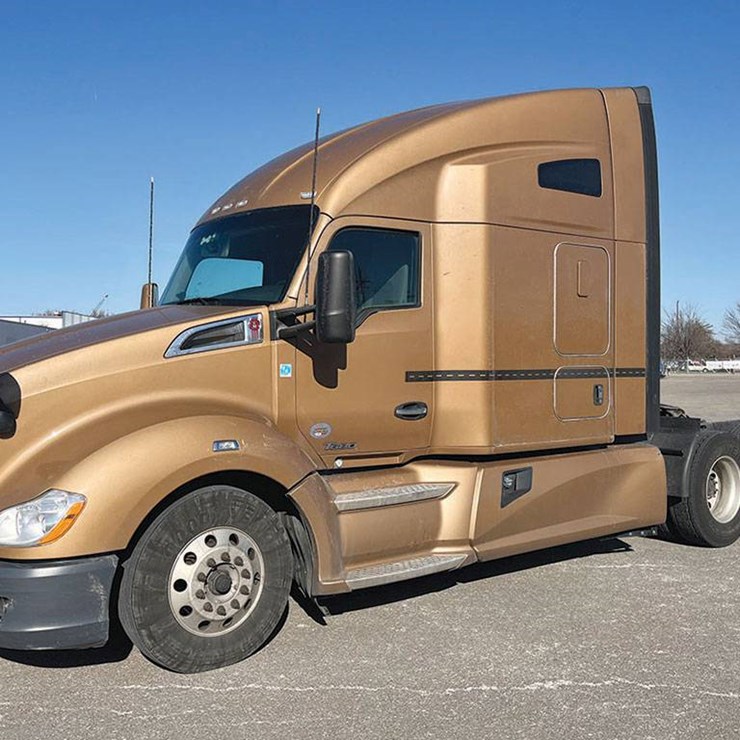 2022 KENWORTH T680