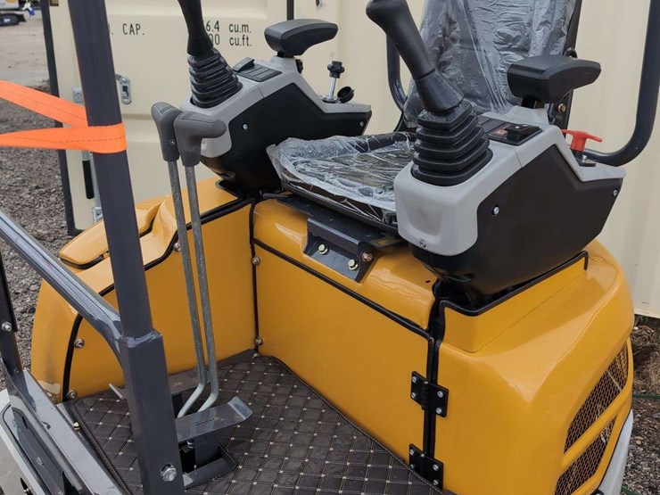 ir-mini-excavator---ire20---kubota-engine-image-9