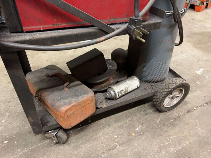 lincoln-welder-with-cart-image-13