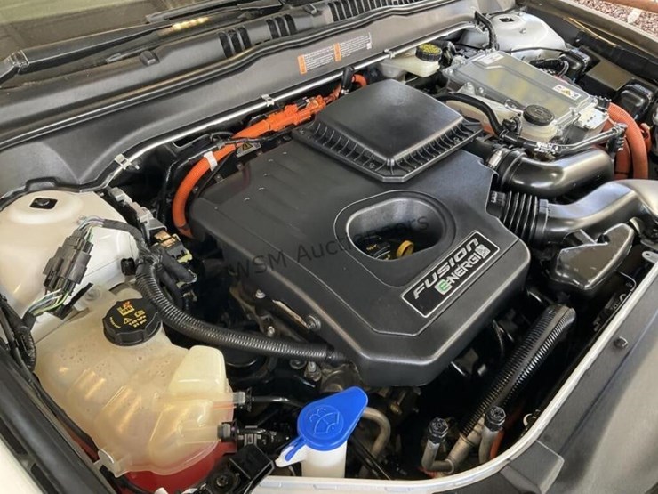 2016-ford-fusion-hybrid-sdn-image-13