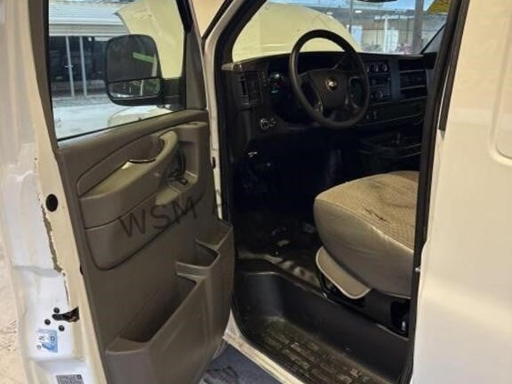 chevrolet-express-2500-image-26