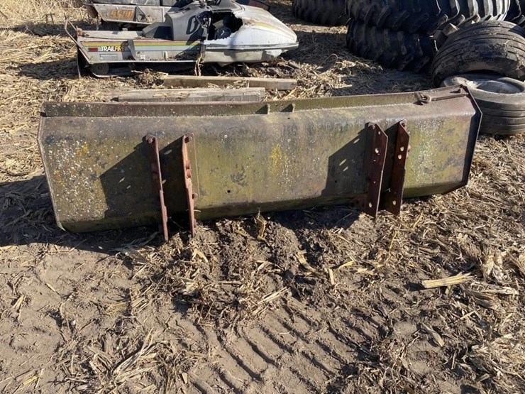 case-ih-2350-image-4