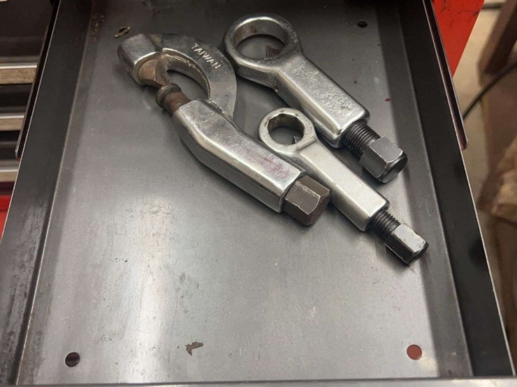 craftsman-toolbox-with-contents-image-11