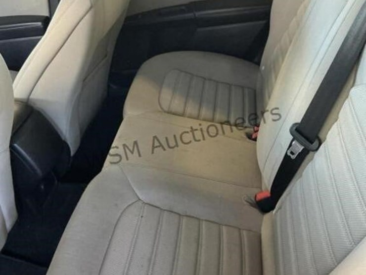 2018-ford-fusion-hybrid-s-sdn-image-21