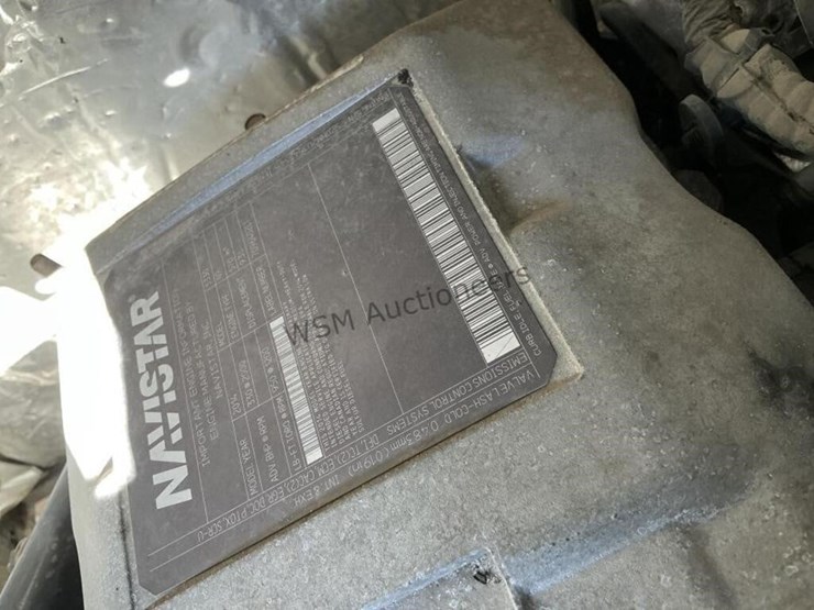 2015-international-7400-image-25