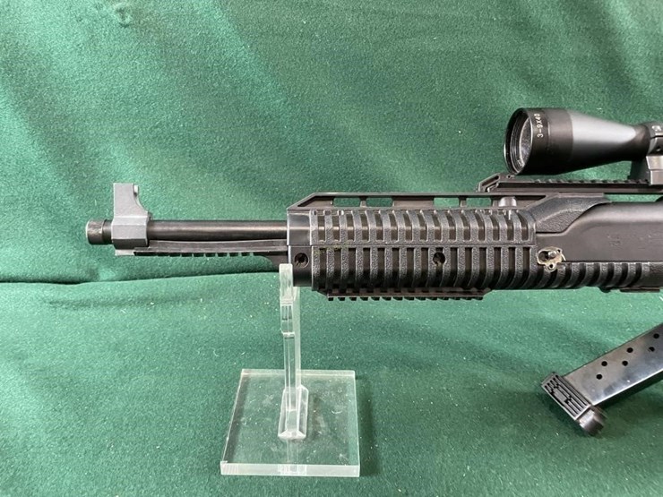 hi-point-mdl.1095-10mm-carbine-image-7