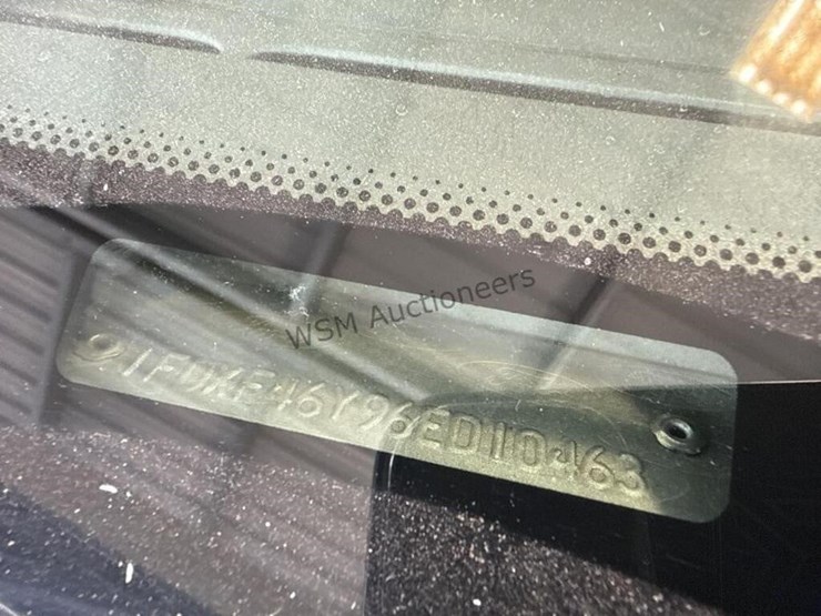 2006-ford-f450-image-22