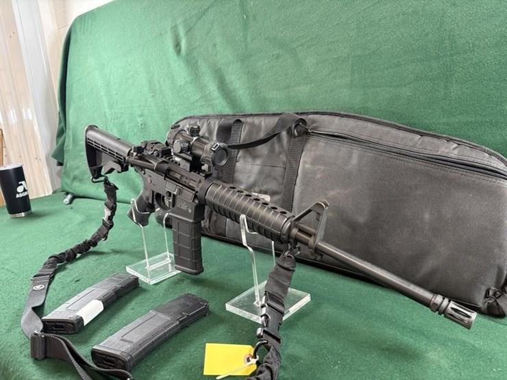 smith-&-wesson-m&p-15-5.56-ar-rifle-image-4