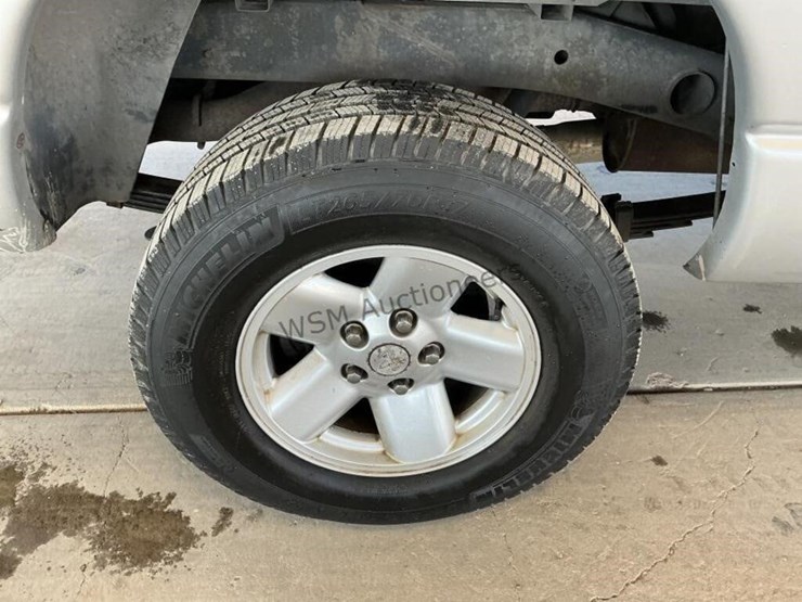 2003-dodge-1500-image-8