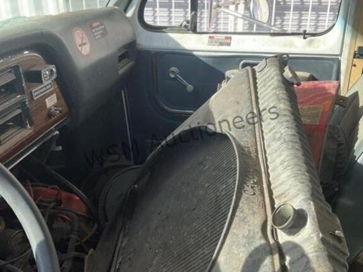 1989-ford-e350-image-16