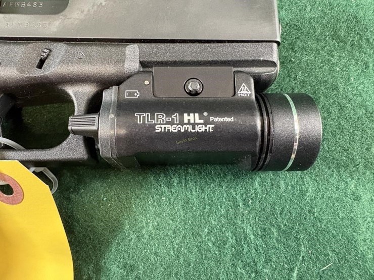 glock-21-gen4-45-auto-pistol-image-8