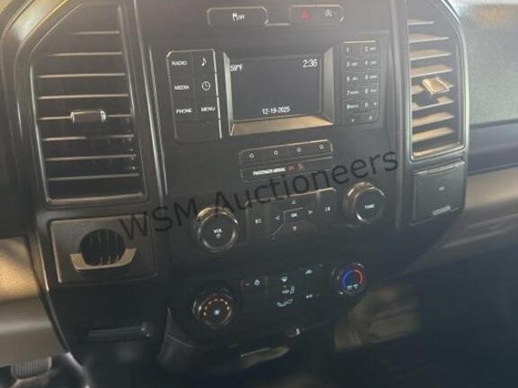 2017-ford-f150-image-18