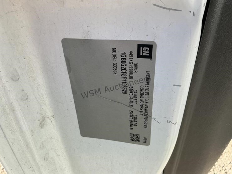 2015-chevrolet-express-3500-image-18