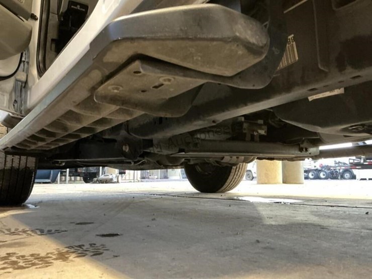 2022-ford-f250-image-28