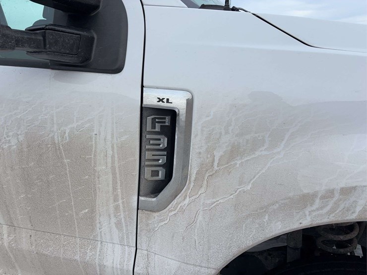 2020-ford-f350-image-5