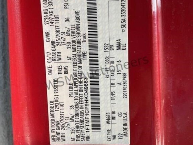 2017-ford-f150-image-15