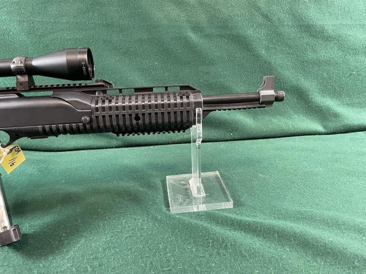 hi-point-mdl.1095-10mm-carbine-image-4