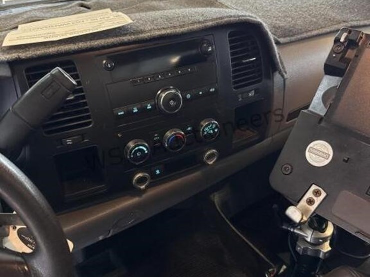 2009-chevrolet-silverado-1500-image-21