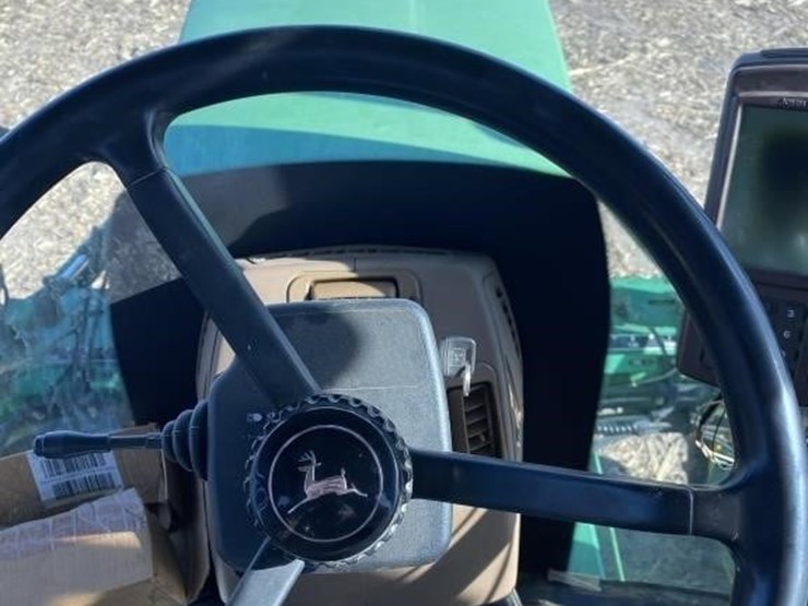 john-deere-4700-image-8