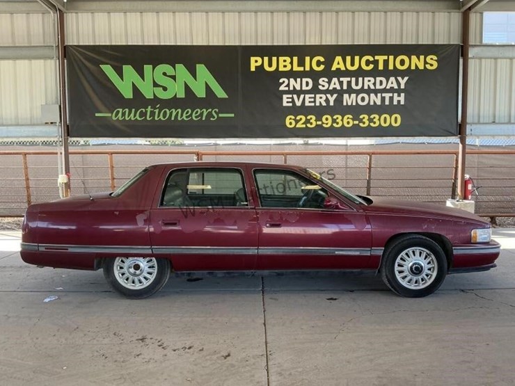 1994-cadillac-deville-concours-sdn-image-1