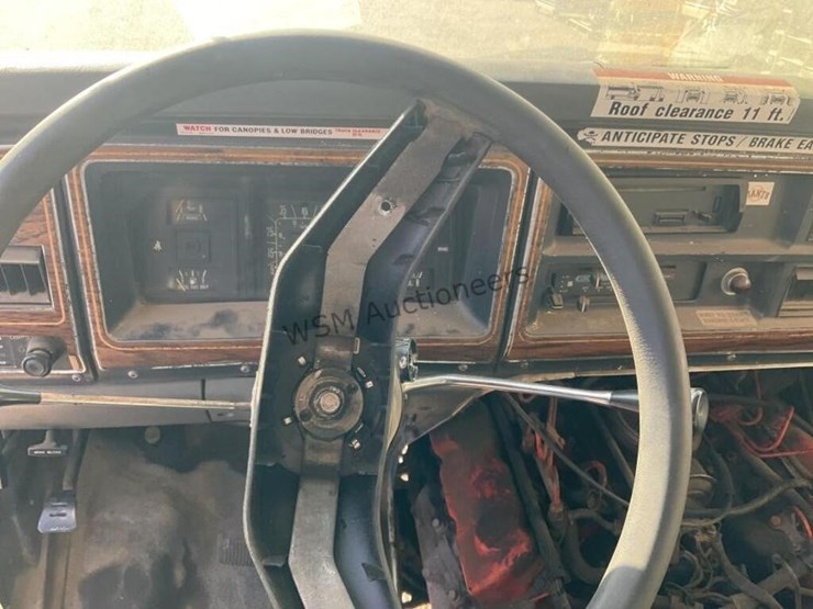 1989-ford-e350-image-14