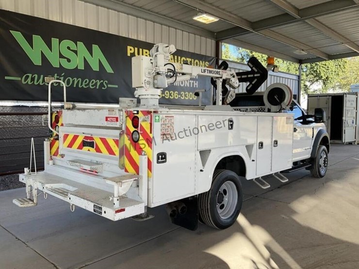 2017-ford-f550-image-7