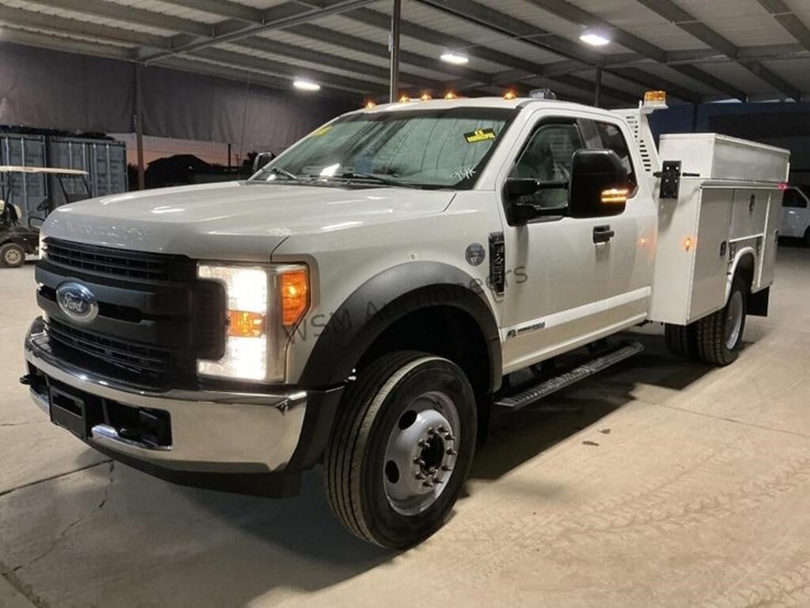 2017-ford-f450-image-4