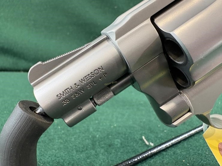 smith-&-wesson-airweight-38-&w-+-spl-revolver-image-5