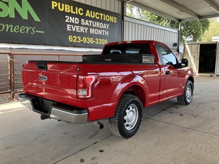 2017-ford-f150-image-7