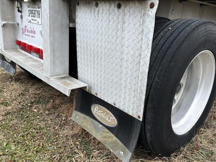 #153-•-1991-ravens-flat-bed-trailer-image-33