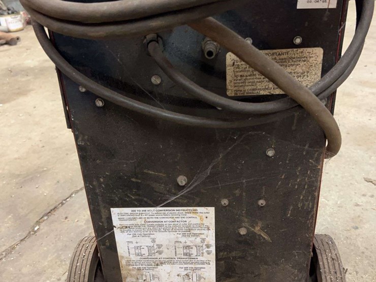 century-plasma-cutter-image-8