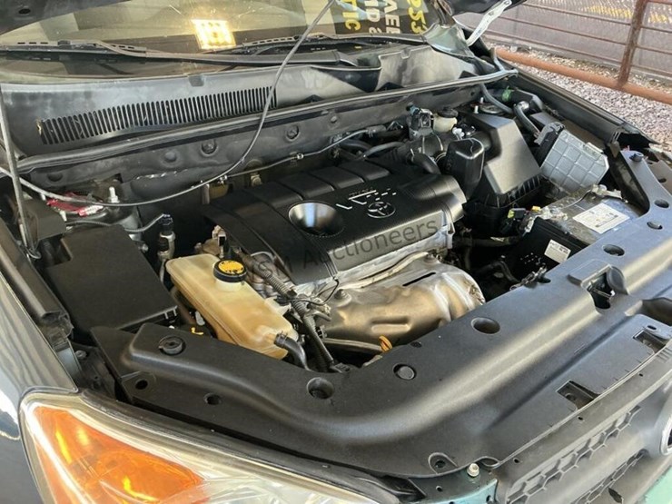 toyota-rav4-image-10