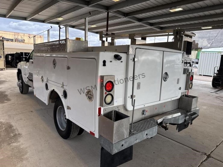 chevrolet-silverado-3500hd-image-6