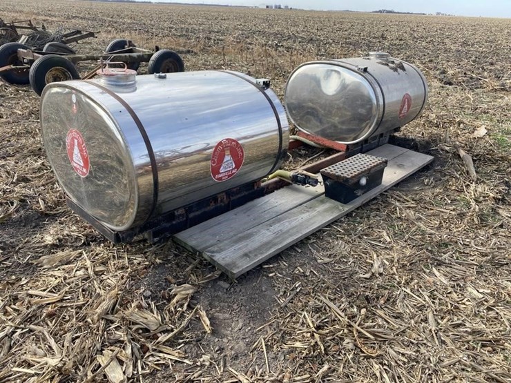 chen-farm-stainless-tanks-image-3