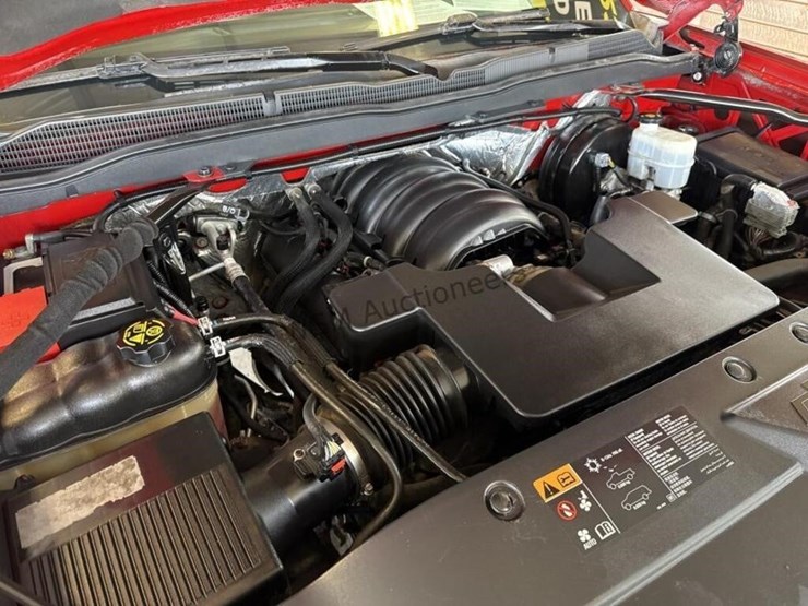 2015-chevrolet-silverado-1500-image-10