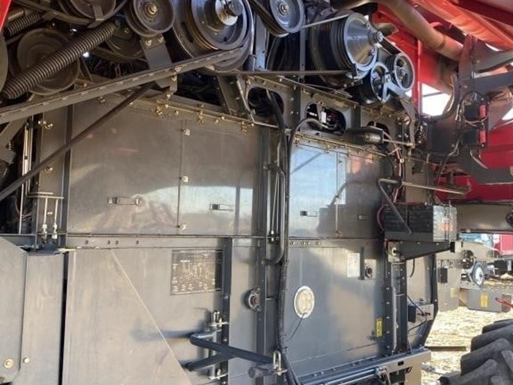 massey-ferguson-9695-image-9