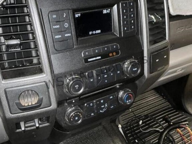 2017-ford-f450-image-19