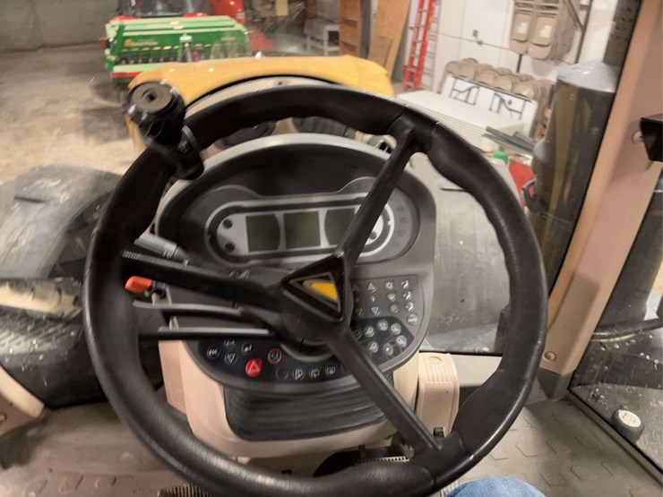 agco-fendt-1042-tractor-image-14