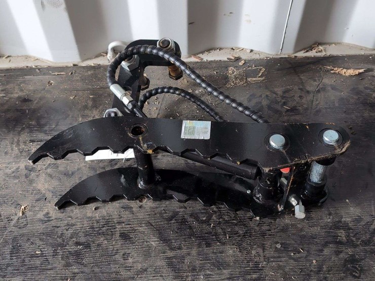 i-ranch-hydraulic-thumb-clamp---iretc-image-2