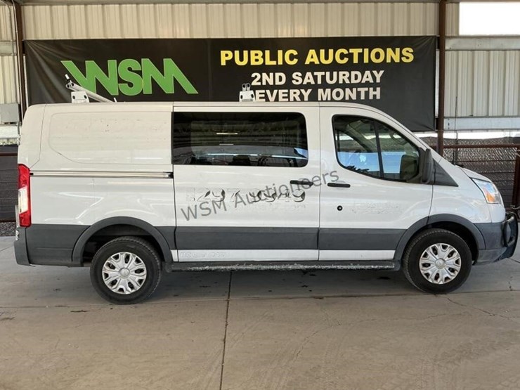 2018-ford-transit-image-1