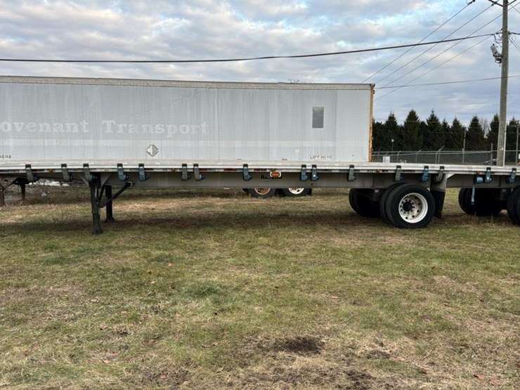 #153-•-1991-ravens-flat-bed-trailer-image-2