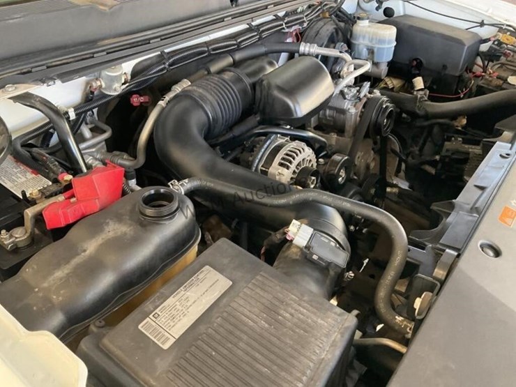 2012-chevrolet-silverado-1500-image-12