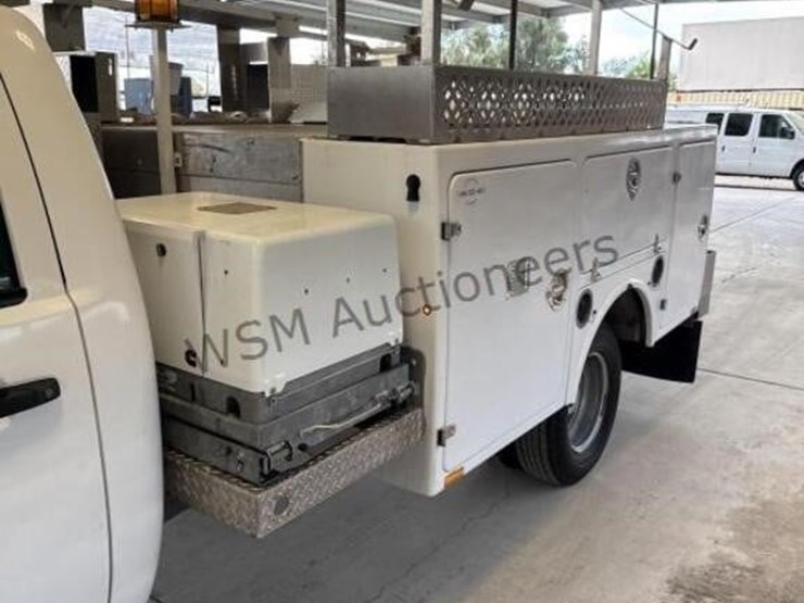 chevrolet-silverado-3500hd-image-5