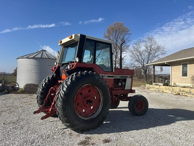 international-986-image-3