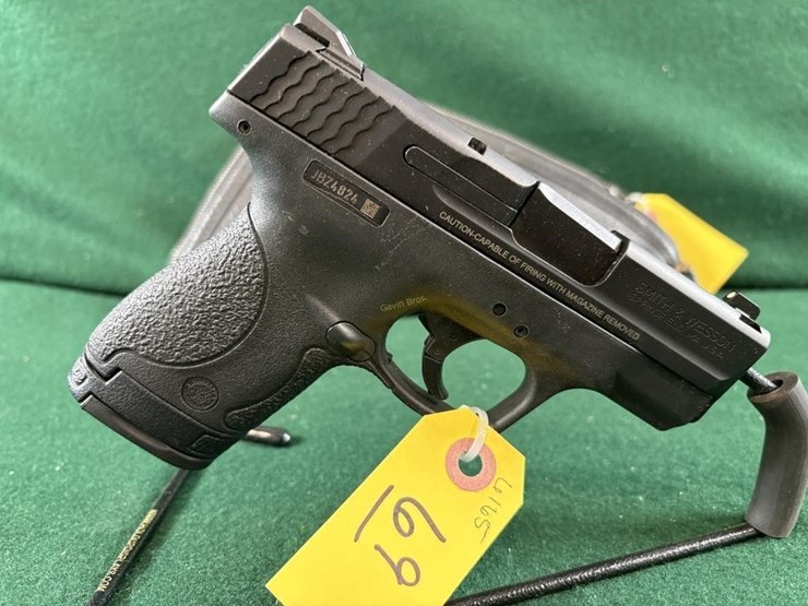 smith-&-wesson-m&p-9-shield-9mm-pistol-image-2