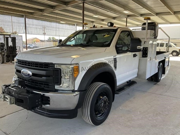 ford-f550-image-4