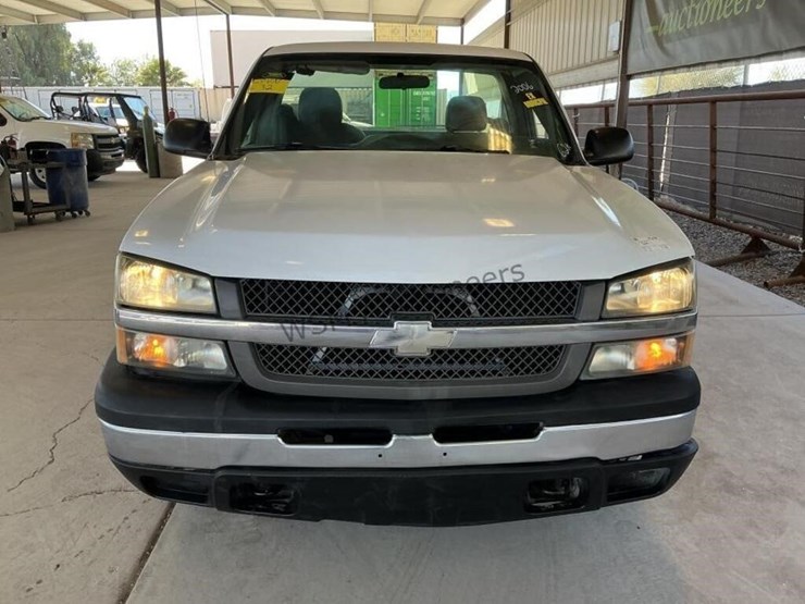 2006-chevrolet-silverado-1500-image-3