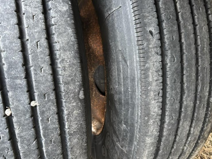 #153-•-1991-ravens-flat-bed-trailer-image-28